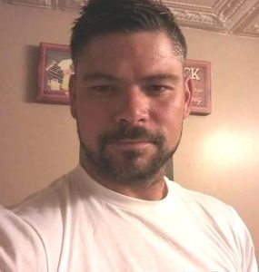 Wouter vir Saai & Besproeings Bestuurder