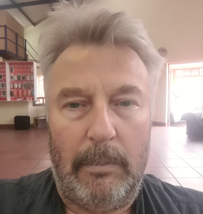 Stef Bastiaan: Wyse man met die wêreld se ondervinding