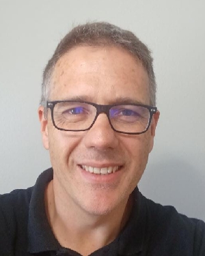 Neil Vir Plaasbestuurder: Enige Plaas